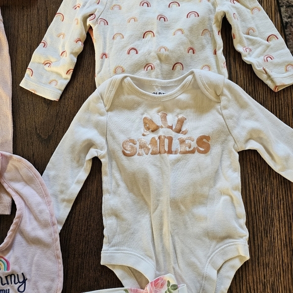 Bundle/Lot of 8 Baby Girls Clothes Size 3-6 Months - Picture 4 of 10